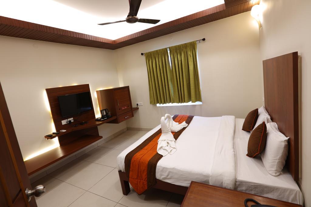 Raj Residency Otel Pondicherry Dış mekan fotoğraf