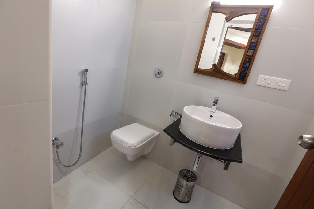 Raj Residency Otel Pondicherry Dış mekan fotoğraf