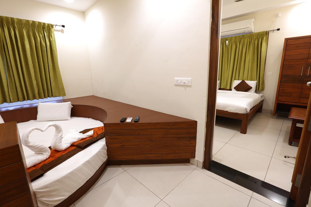 Raj Residency Otel Pondicherry Dış mekan fotoğraf